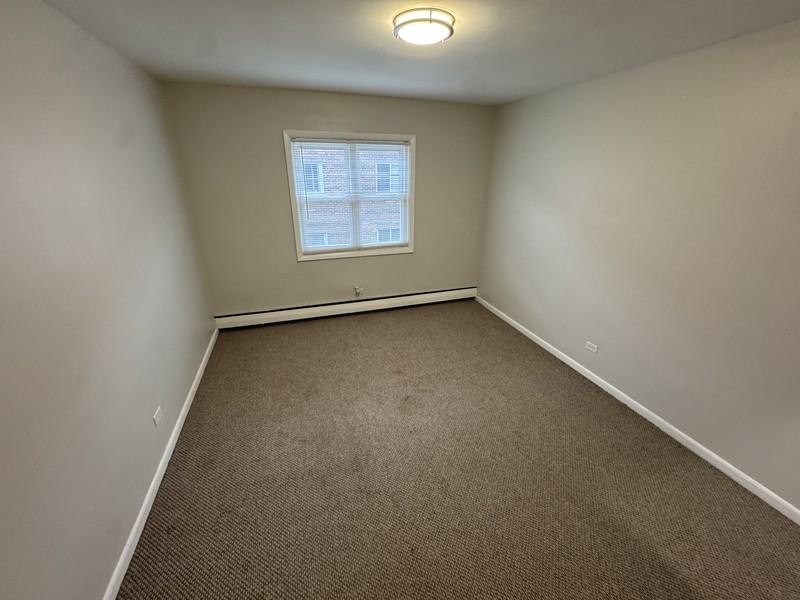 19 N Dryden Pl - Photo 5 of 6