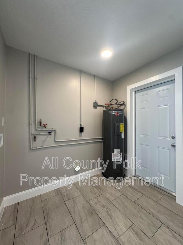 1110 W Lime St - Photo 7 of 18