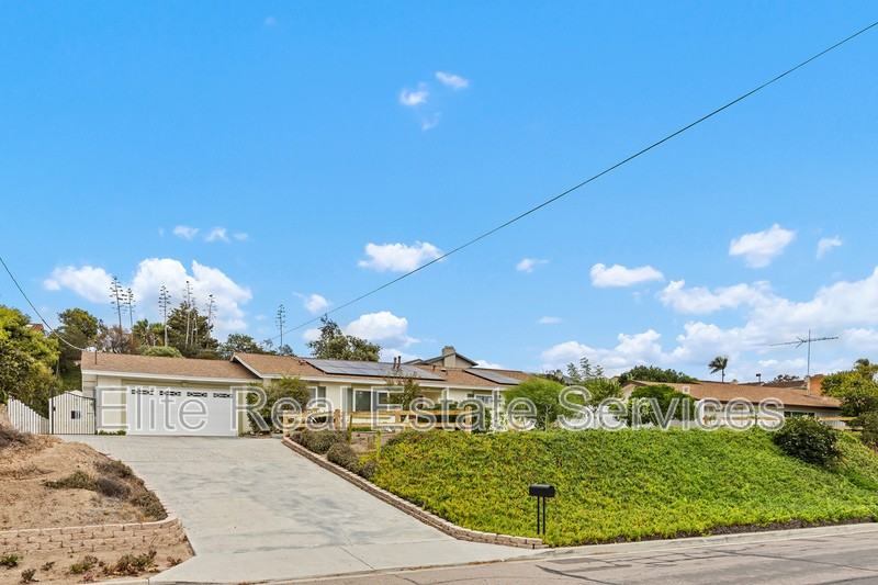 255 Camino Del Cerro Grande - Photo 2 of 34