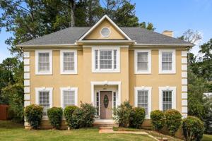 featured image of 1484 Yorktown Dr