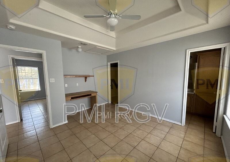 2508 Toledo Ave #4 - Photo 6 of 15