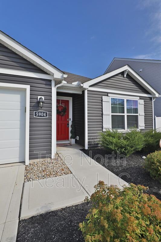 5904 Annaberg Dr - Photo 4 of 35