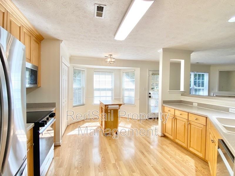 116 View Pointe Dr - Photo 6 of 26