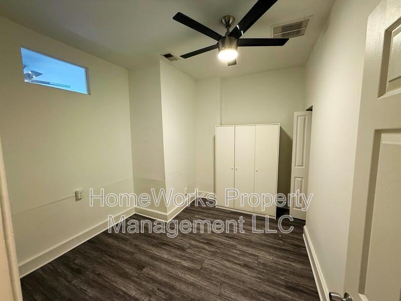 1824 Saint Paul St #3 - Photo 4 of 15