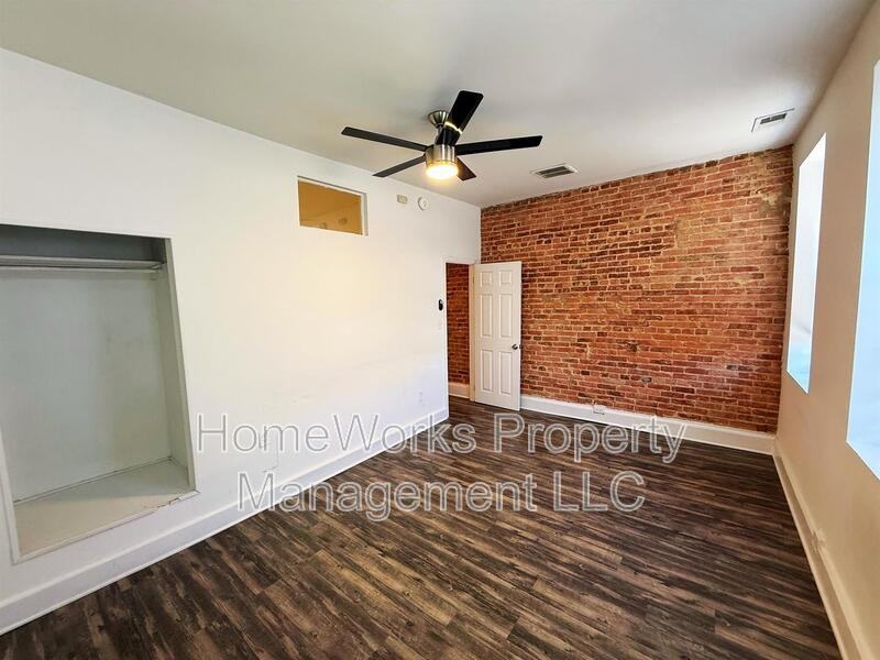 1824 Saint Paul St #3 - Photo 7 of 15