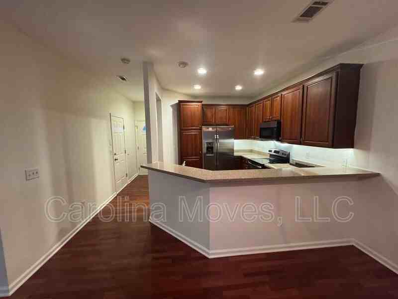 121 Pine Walk Drive - Photo 7 of 21