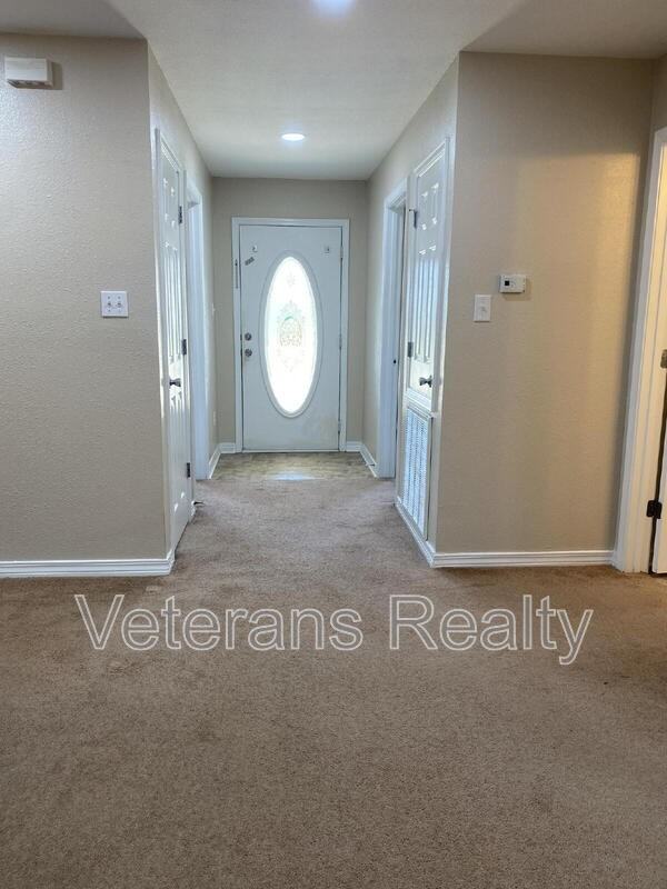 18 Grand Lido - Photo 2 of 25