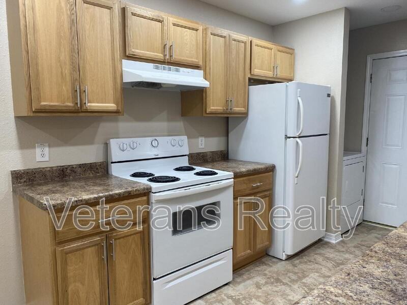 18 Grand Lido - Photo 6 of 25