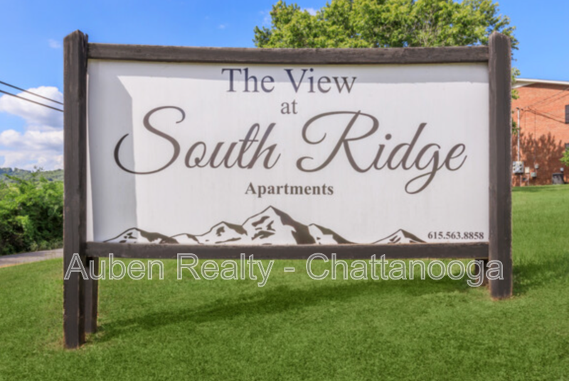 112 South Ridge Drive #FL2 - Photo 2 of 10