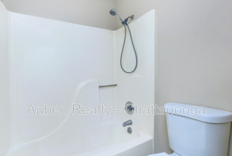 112 South Ridge Drive #FL2 - Photo 4 of 10