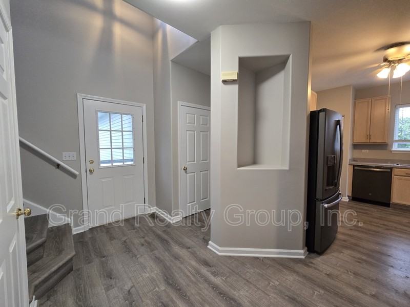 28909 Bayberry Ct - Photo 2 of 18