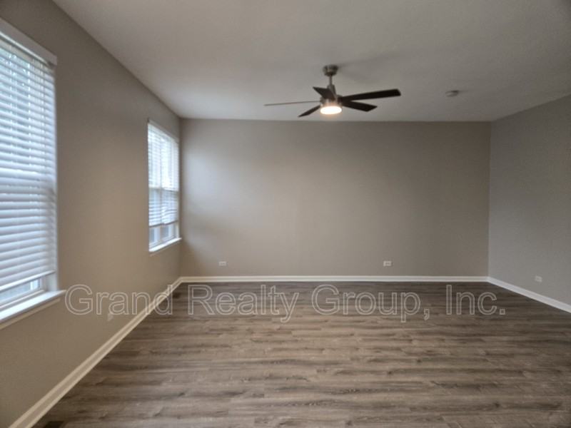 28909 Bayberry Ct - Photo 3 of 18