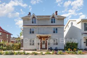 featured image of 149 N 2nd St #C