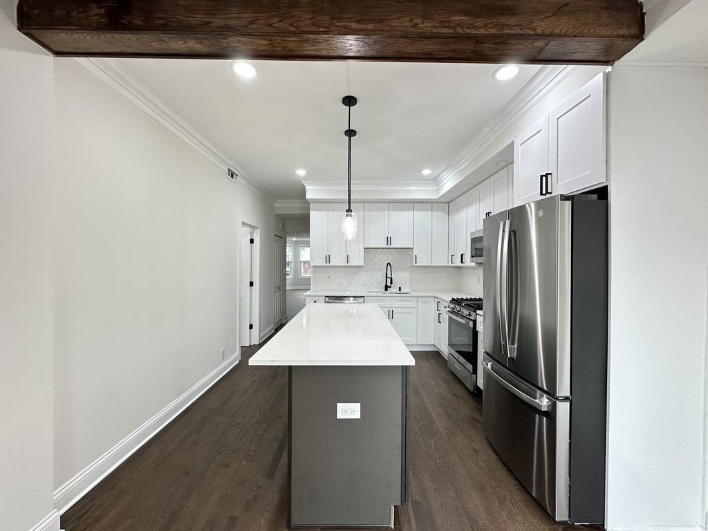 2317 N Keeler Ave #1 - Photo 2 of 21