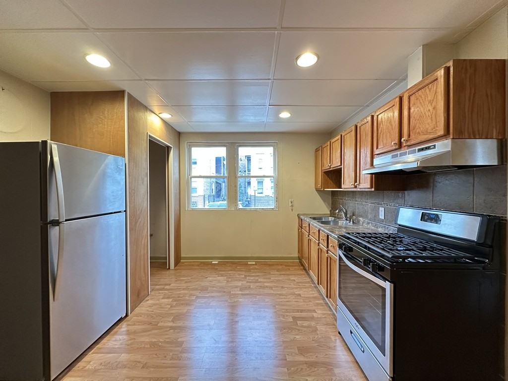 3734 W Wabansia Ave #1F - Photo 2 of 21