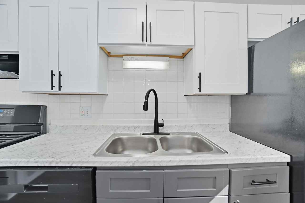 Coventry Court - Photo 3 of 50