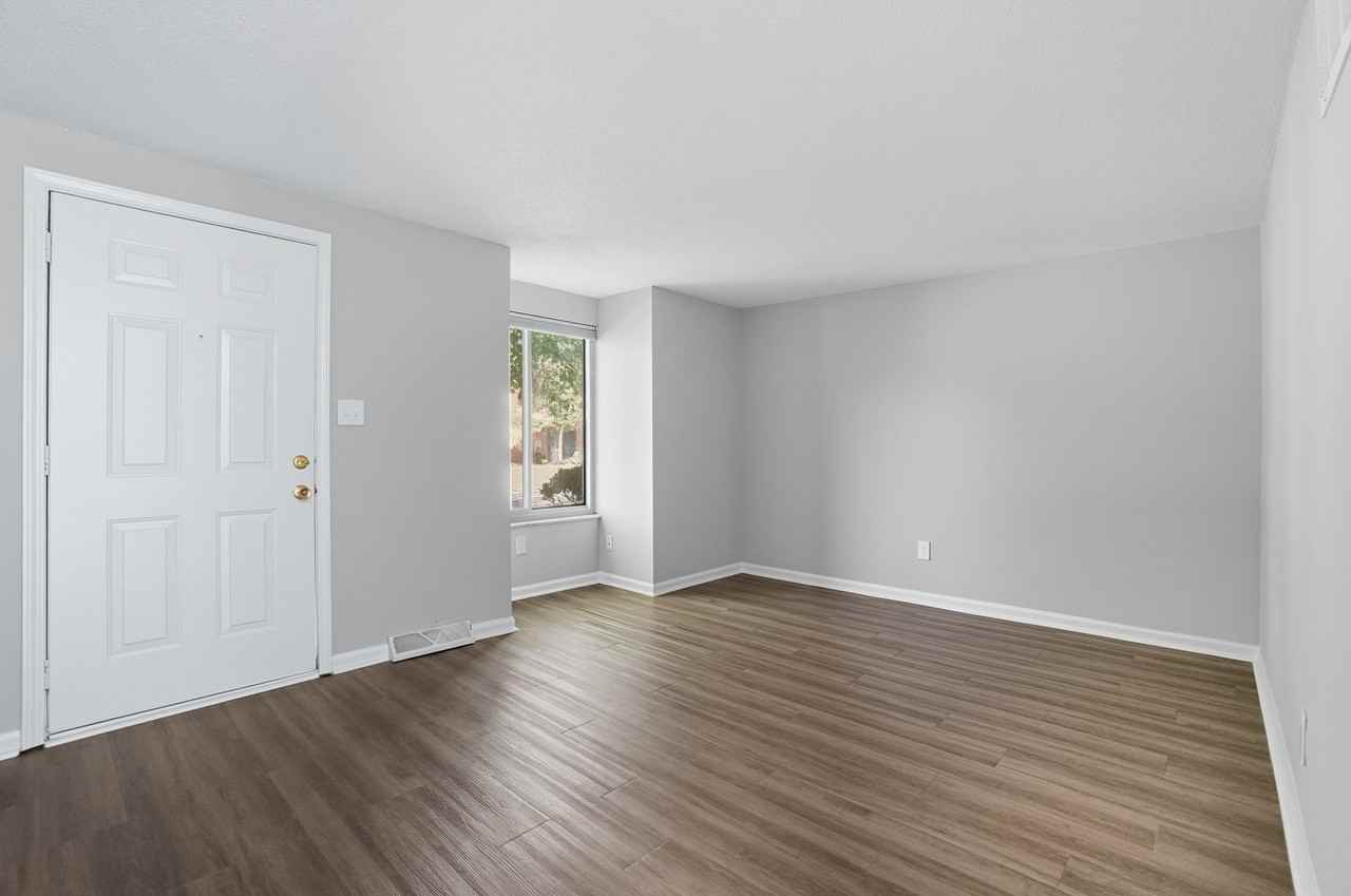 Coventry Court - Photo 6 of 50