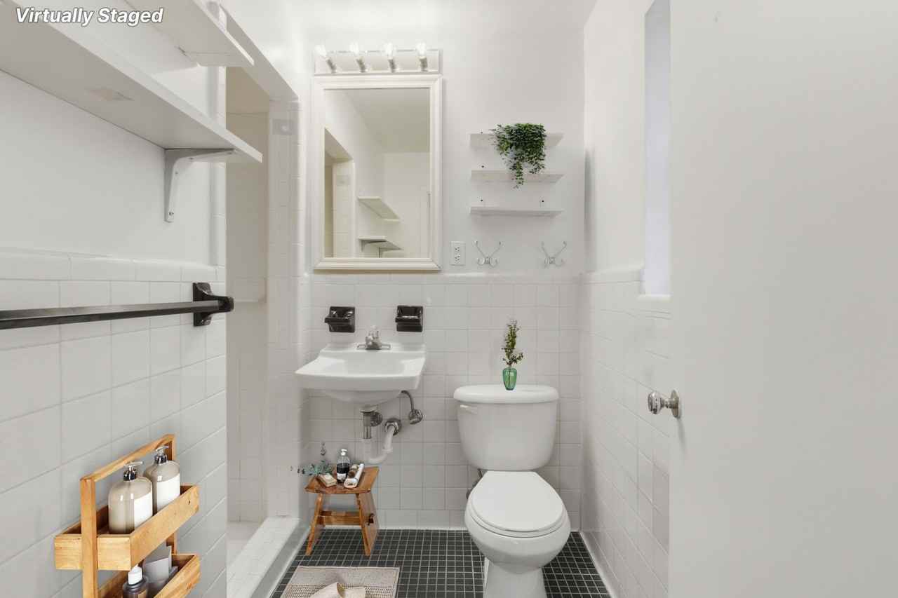 117 Chapel Dr - Photo 6 of 14