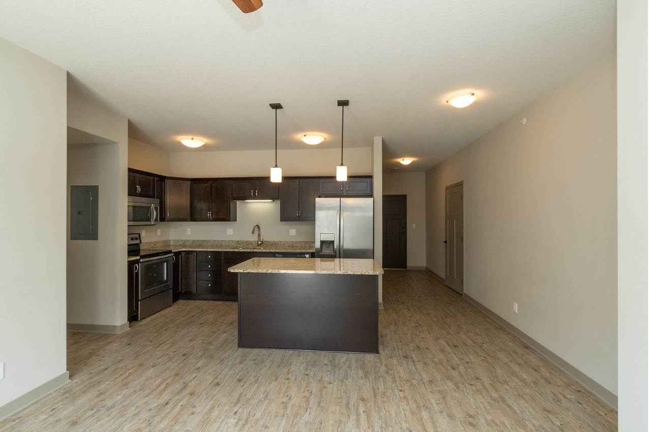 The Heights of Lincoln Swing | 4136 - Photo 2 of 20