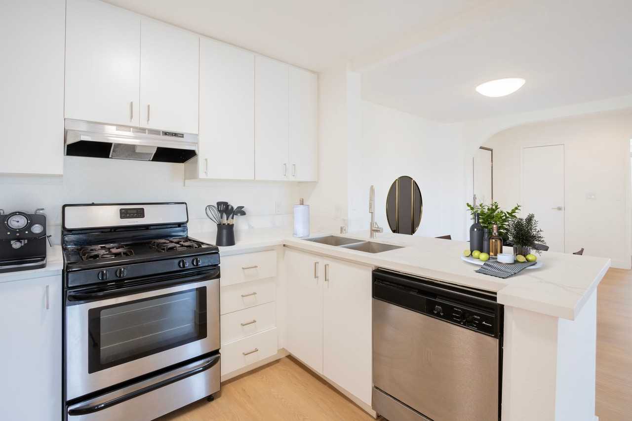 The Liora - Photo 3 of 13