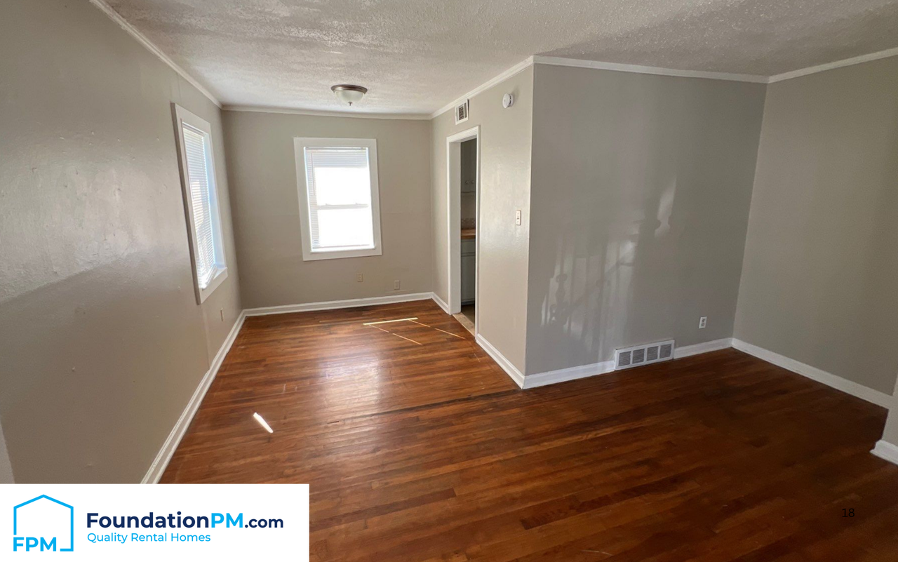 123 Eastview Drive - Photo 5 of 12