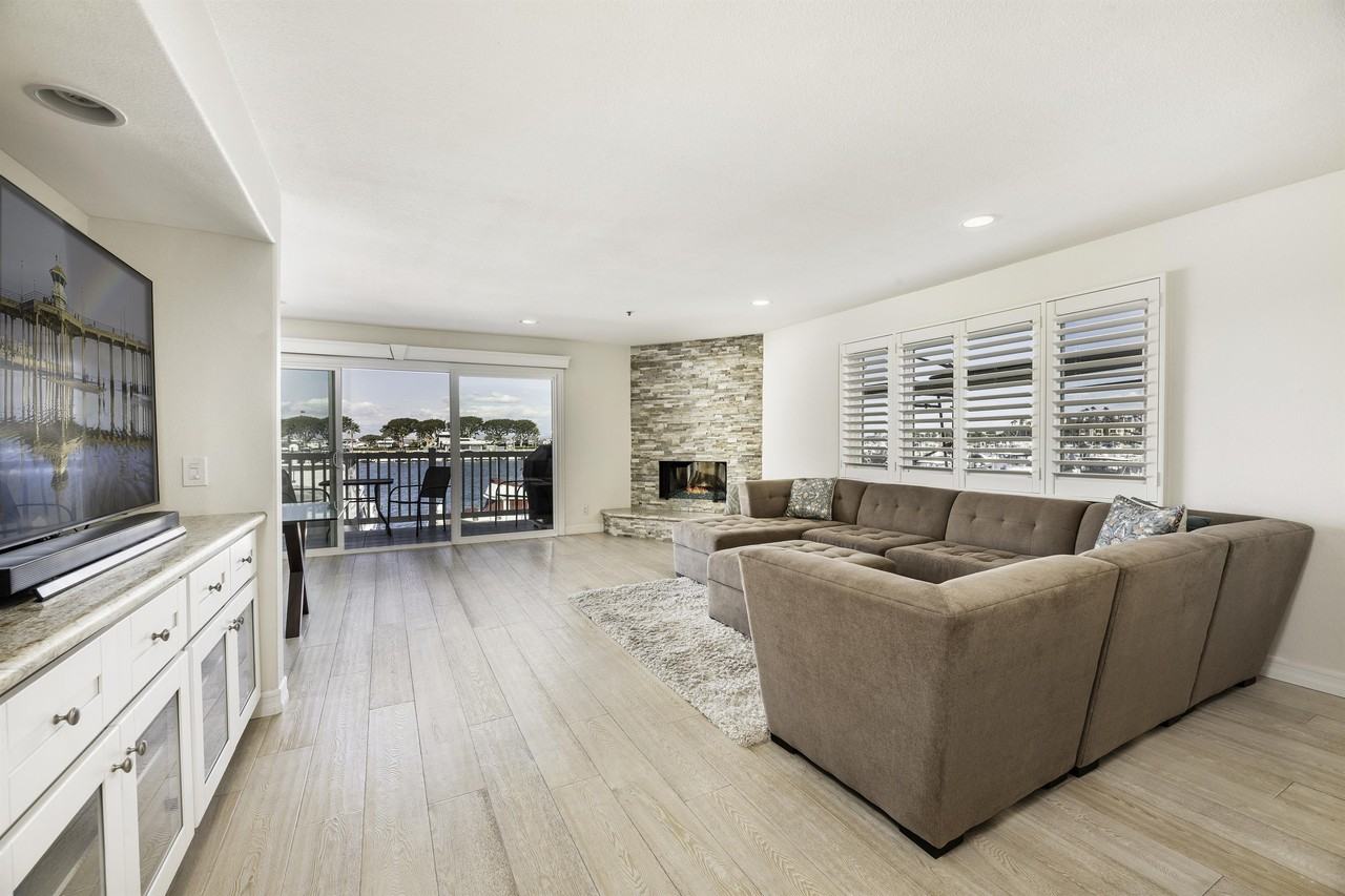 Pacific Cir. - 16255, #103 - Photo 2 of 48