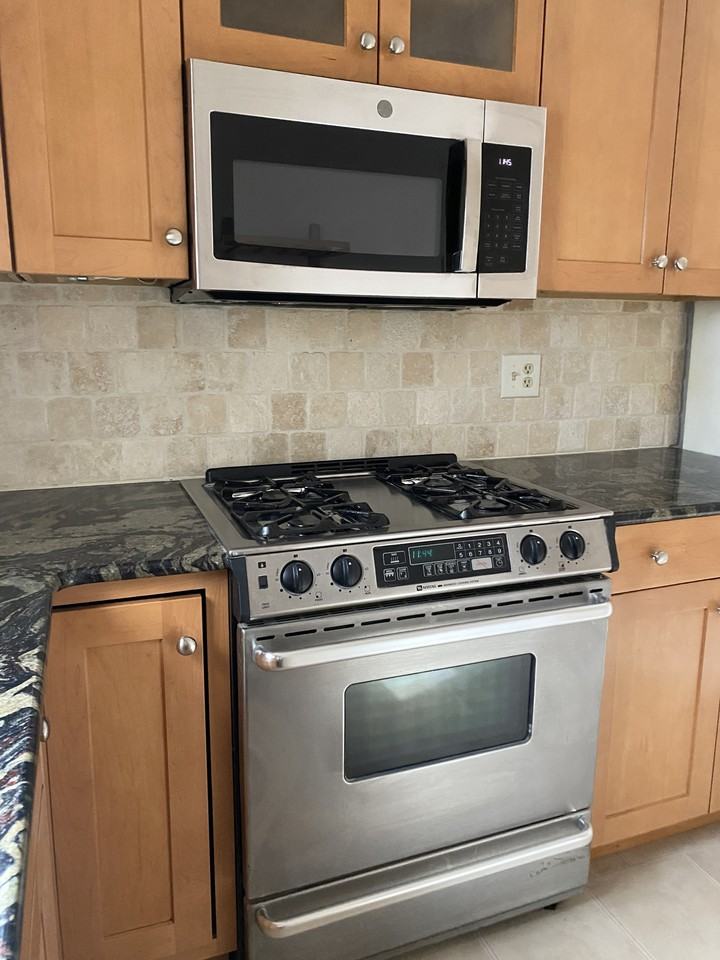 36 Darby Road - Photo 3 of 19