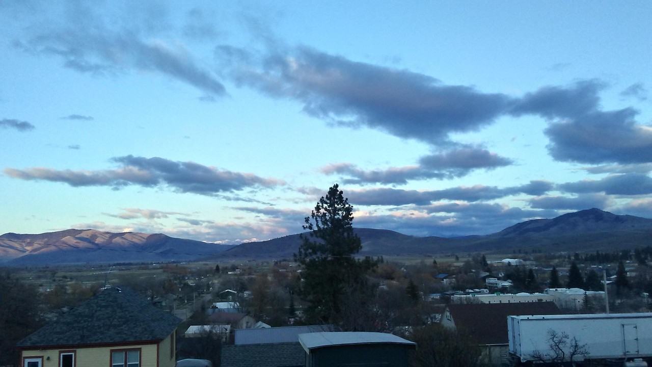 513 3rd Avenue North - Photo 4 of 10