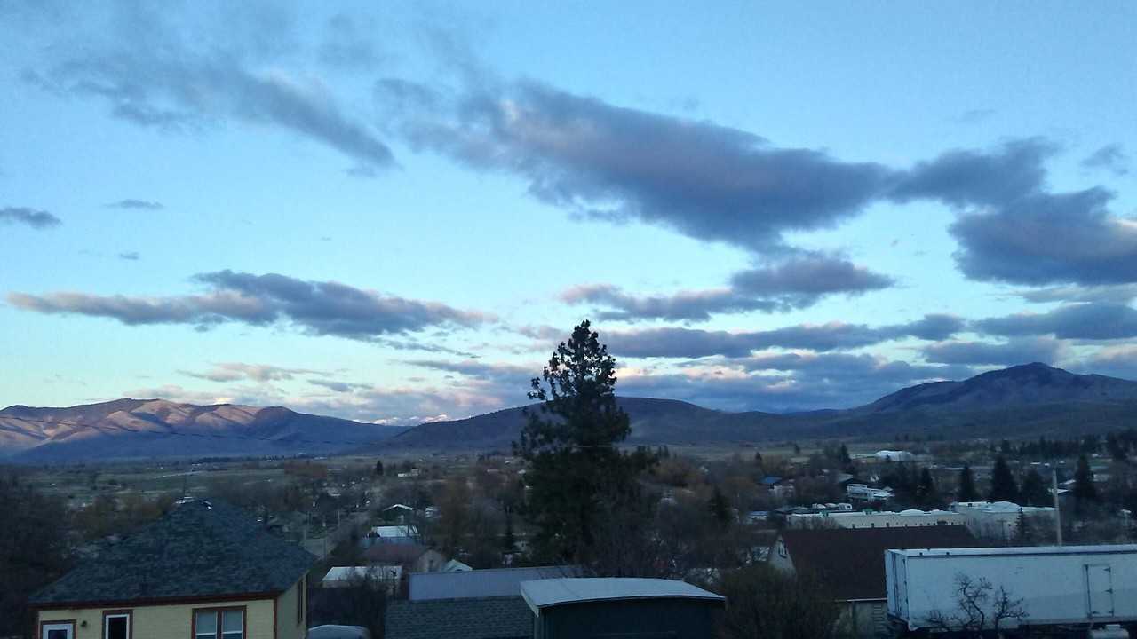 513 3rd Avenue North - Photo 5 of 10