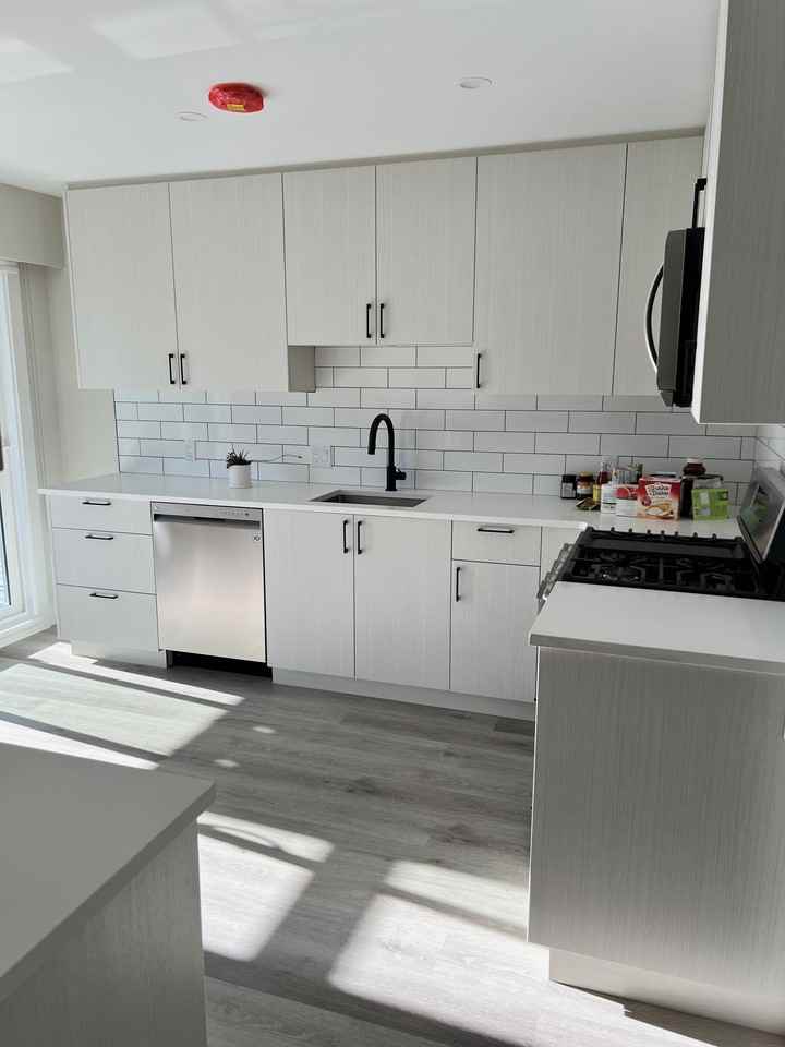 1275 Aldrin Place - Photo 2 of 7