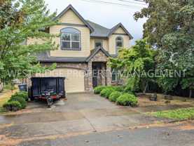 1828 SE Main St - Photo 1 of 1