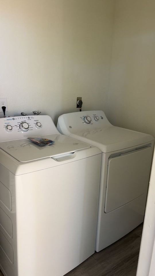 Crossroads (CR) - Photo 2 of 12