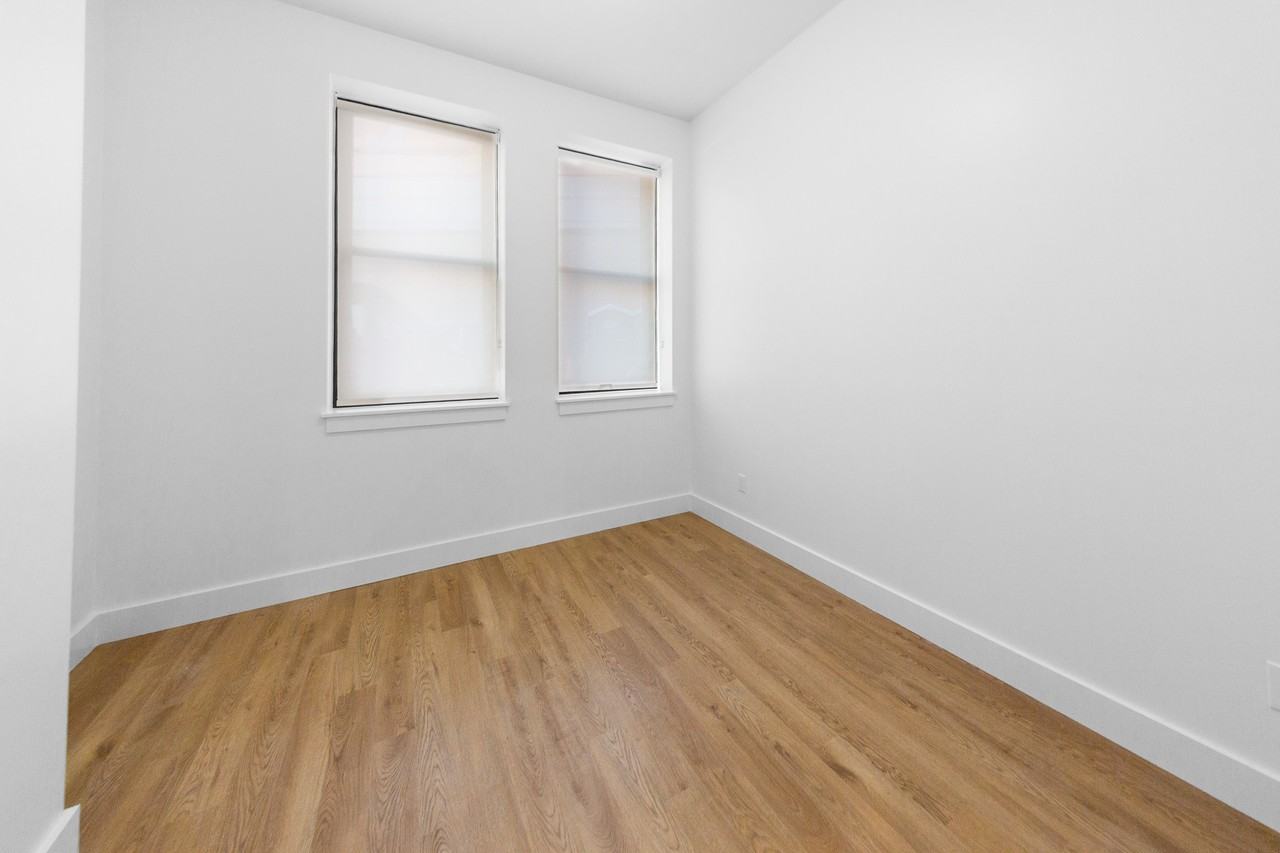 101 Richmond Street - Photo 5 of 50