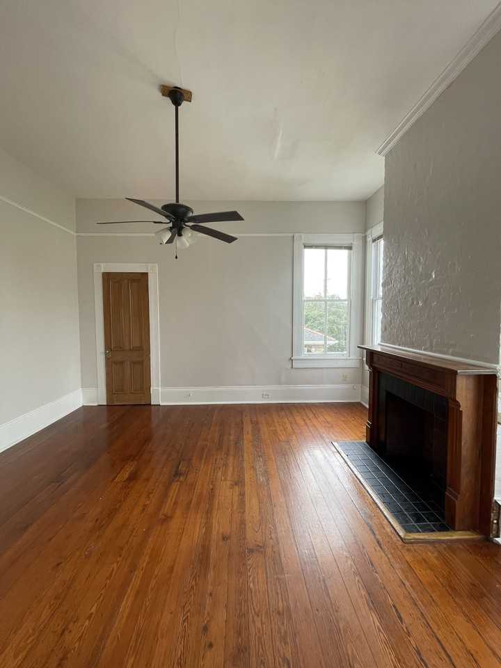 3915 Prytania St. - Photo 3 of 11