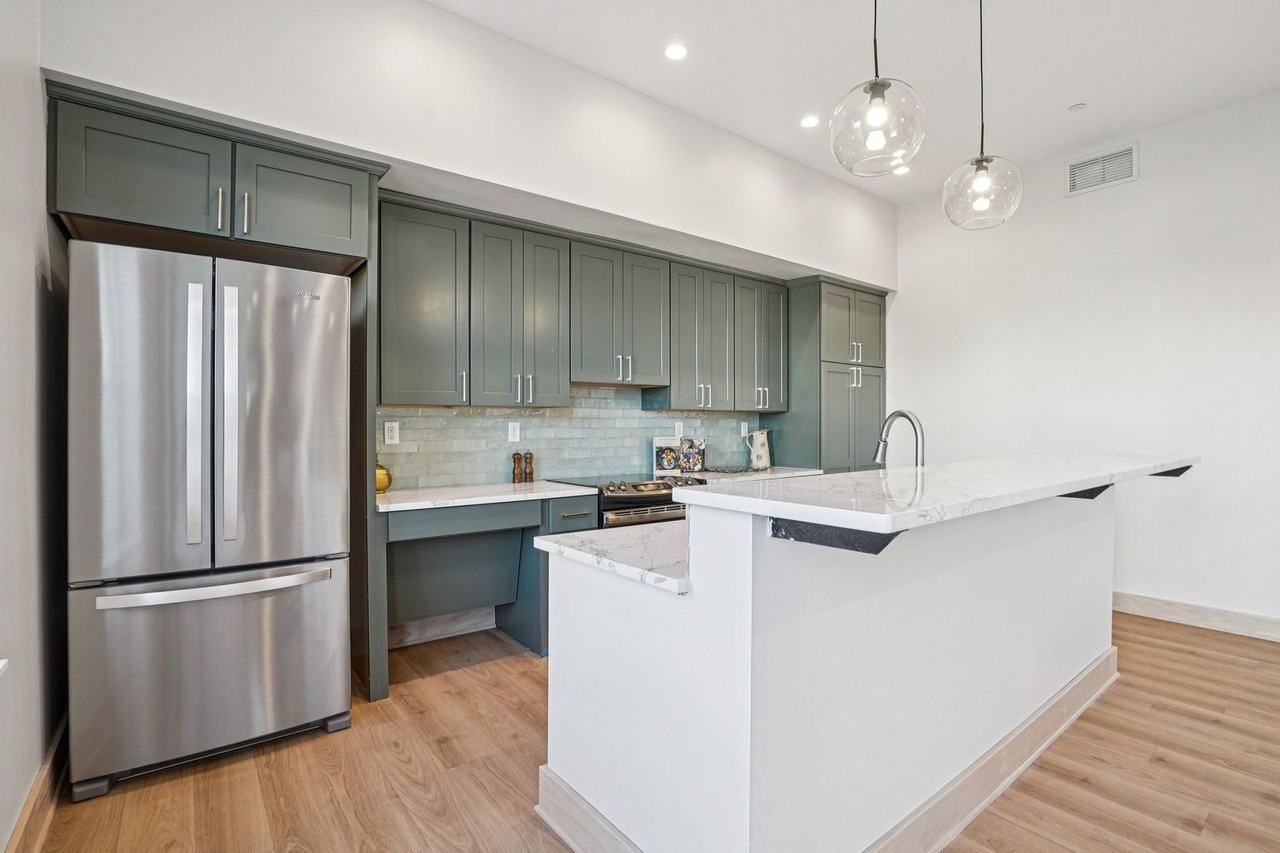 Brookgreen Townhomes - Photo 3 of 37
