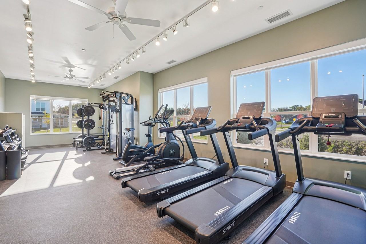 Brookgreen Townhomes - Photo 5 of 37