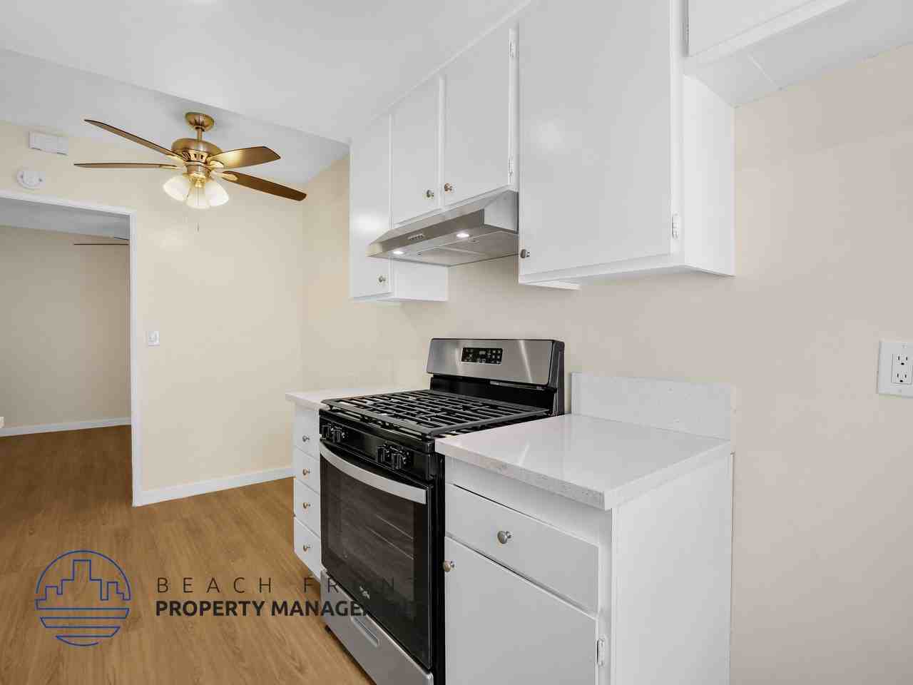 11716 Gurley Ave. - Photo 2 of 10