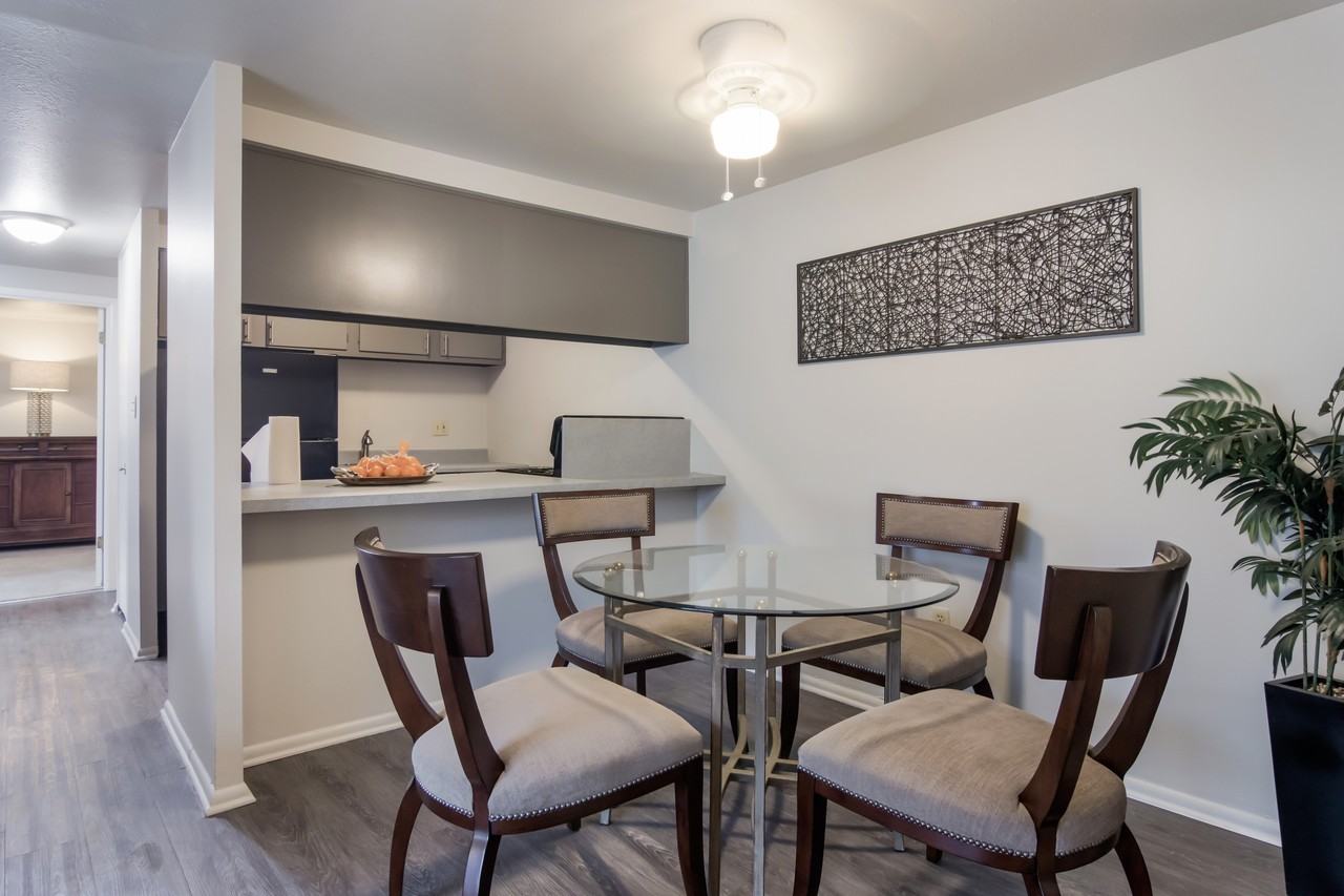 Colony Club - Photo 2 of 10