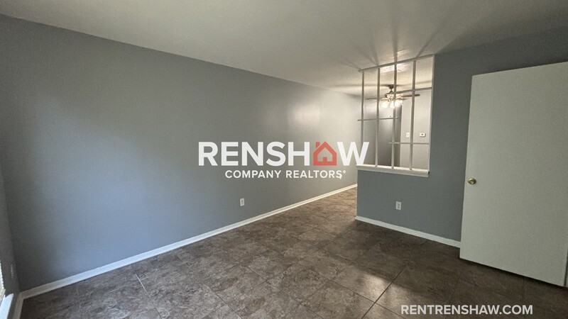 3228 Lyndale Ave - Photo 3 of 15