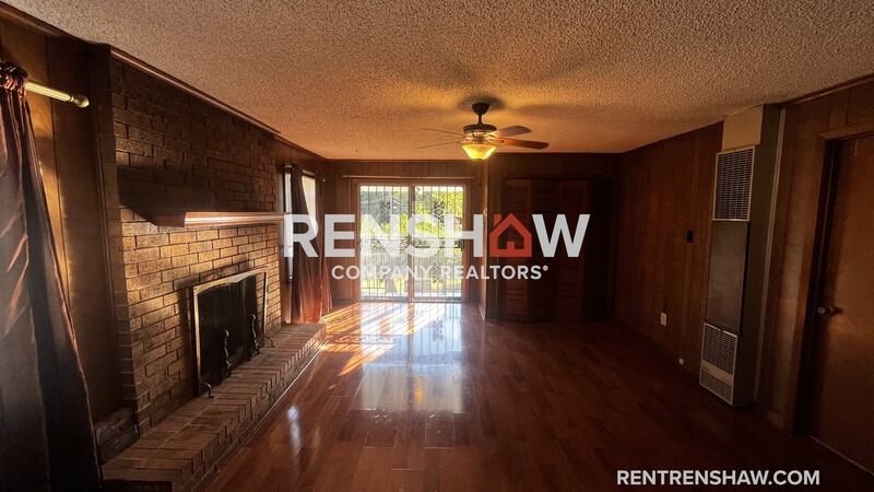 1432 Kyle St - Photo 2 of 16