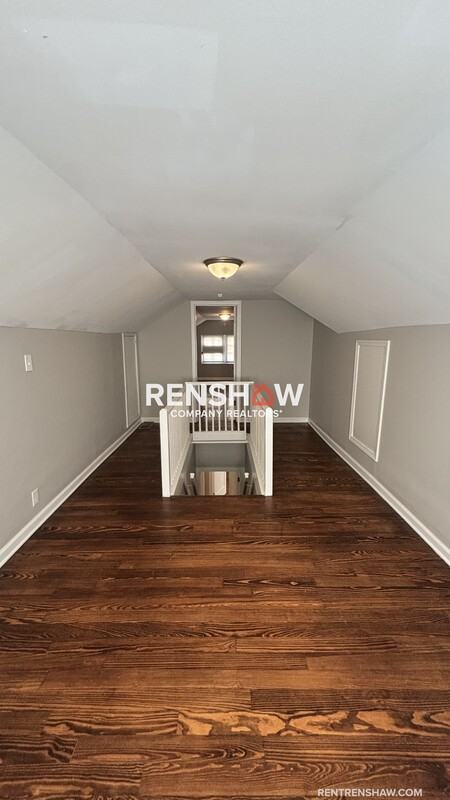 2377 Jackson Ave - Photo 6 of 21