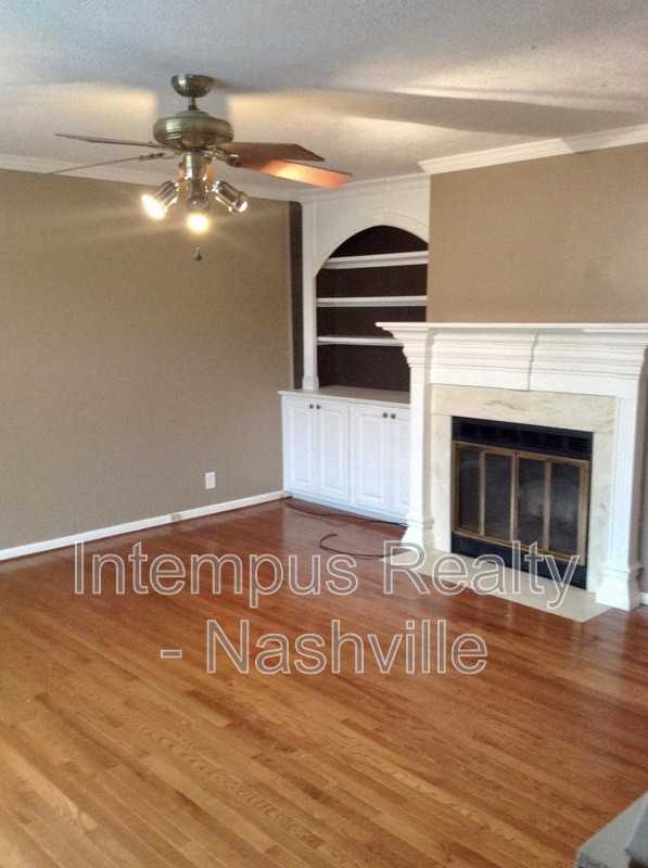 225 Timberway Dr - Photo 3 of 16