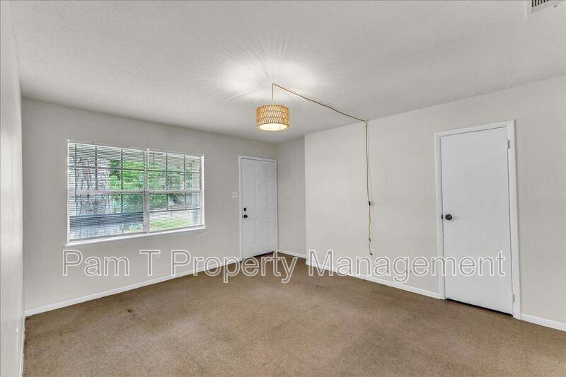 5209 Jasmine Avenue - Photo 4 of 21