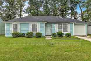 215 Laurelwood Dr - Photo 1 of 1