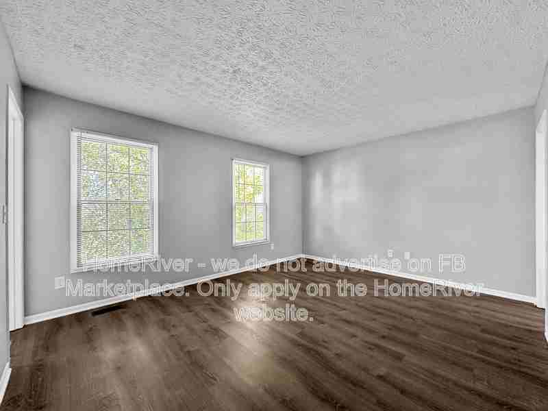 1041 Clifton Chase Dr - Photo 6 of 20