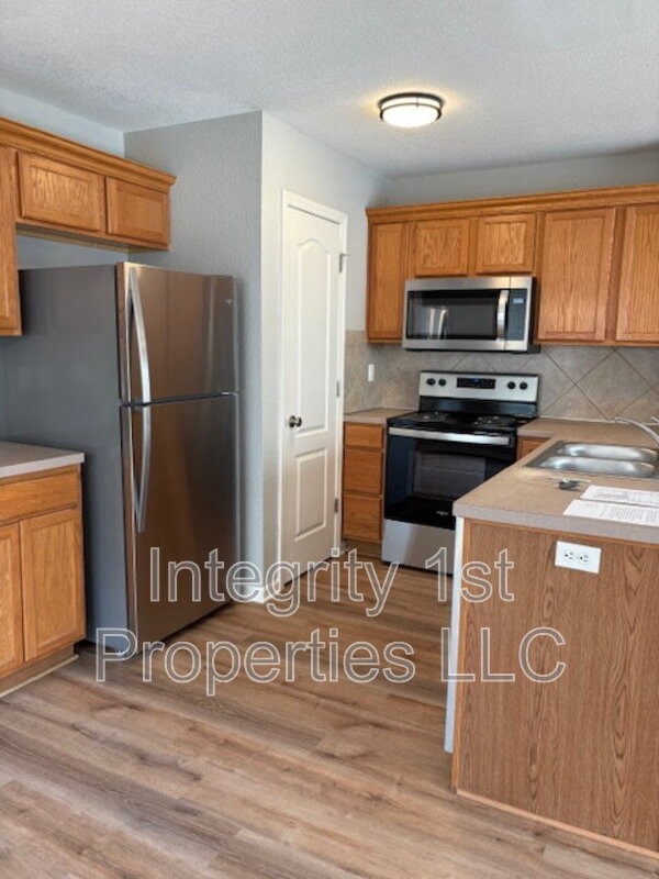 9127 N Dalton Ave #9127 - Photo 2 of 12