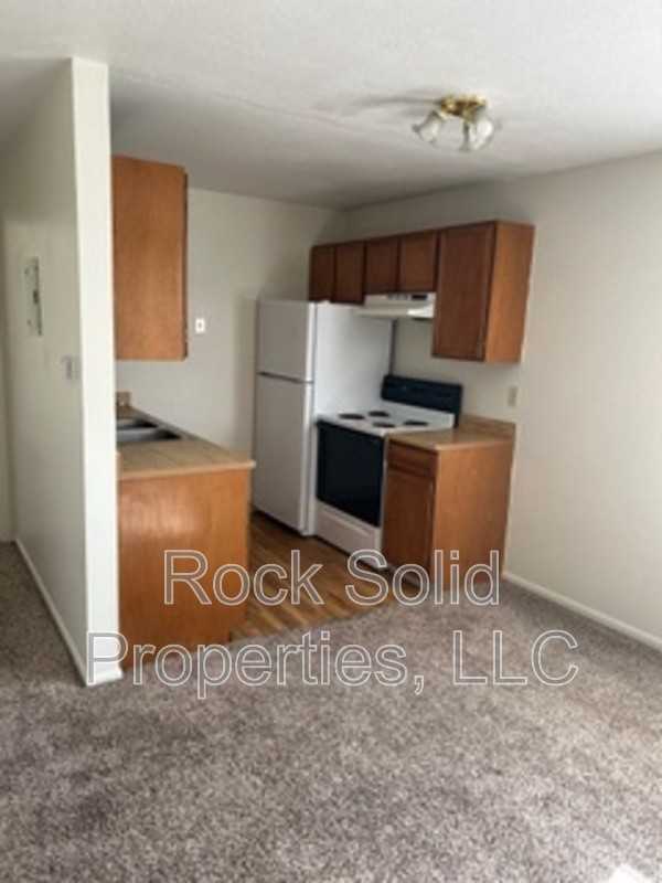 1008 E Jefferson Rd - Photo 6 of 25