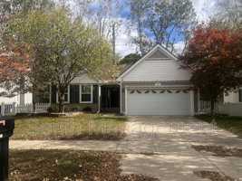 featured image of 315 Victorian Ln