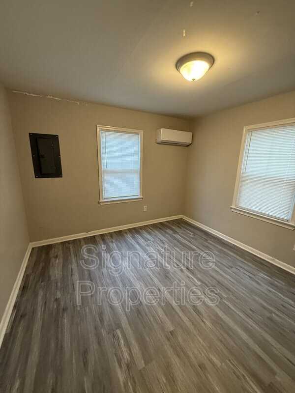 631 Quincy St #A - Photo 7 of 18