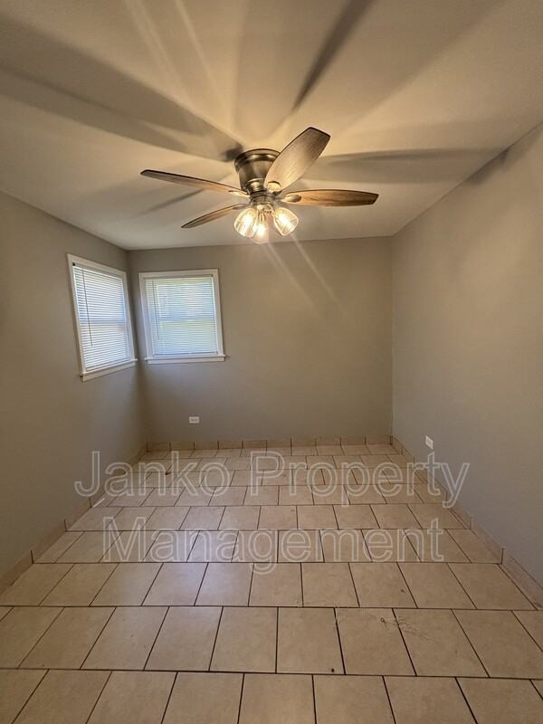 2068 135th Pl #1 - Photo 2 of 5